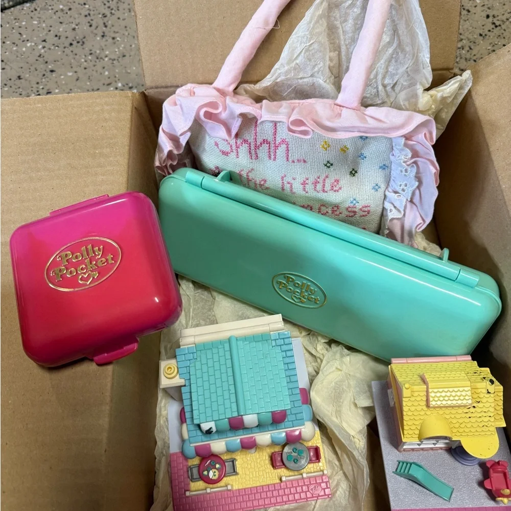 Set of 4 Vintage Polly Pockets - Picture 3 of 4